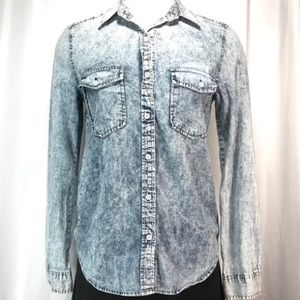 LA Hearts Acid Wash Denim Shirt